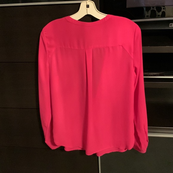 💥3/$20💥 Long sleeve blouse - Picture 4 of 4